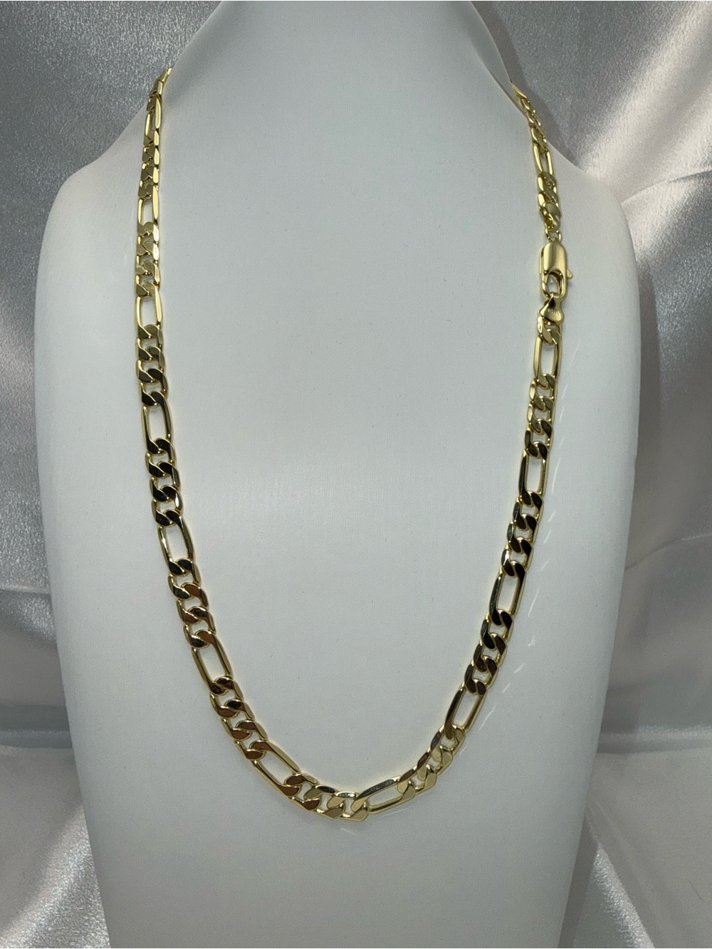 24” 18K Gold Dipped Figaro Necklace – 7.8mm – 41.51g